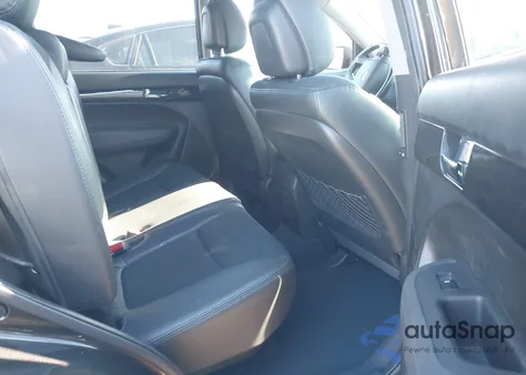 2011 Kia Sorento Lx V6 из США, поврежденный, VIN 5XYKTDA22BG119673